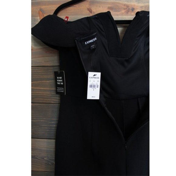 Express Strapless Off-The-Shoulder V-Wire Jumpsuit in Black - Picture 9 of 11